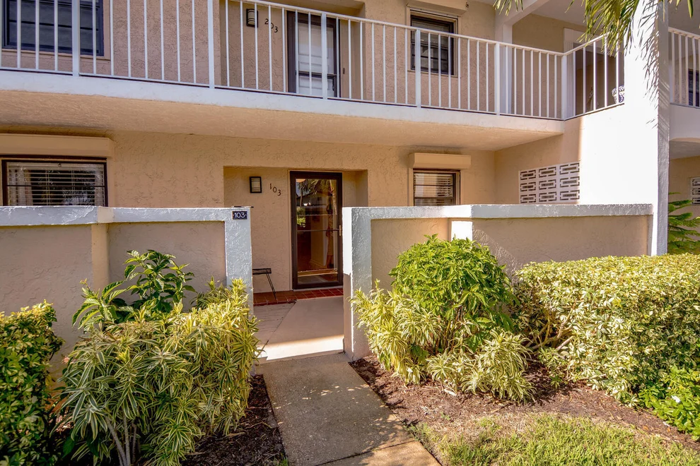 Unit for sale at 300 N A1a 103h, Jupiter, FL 33477