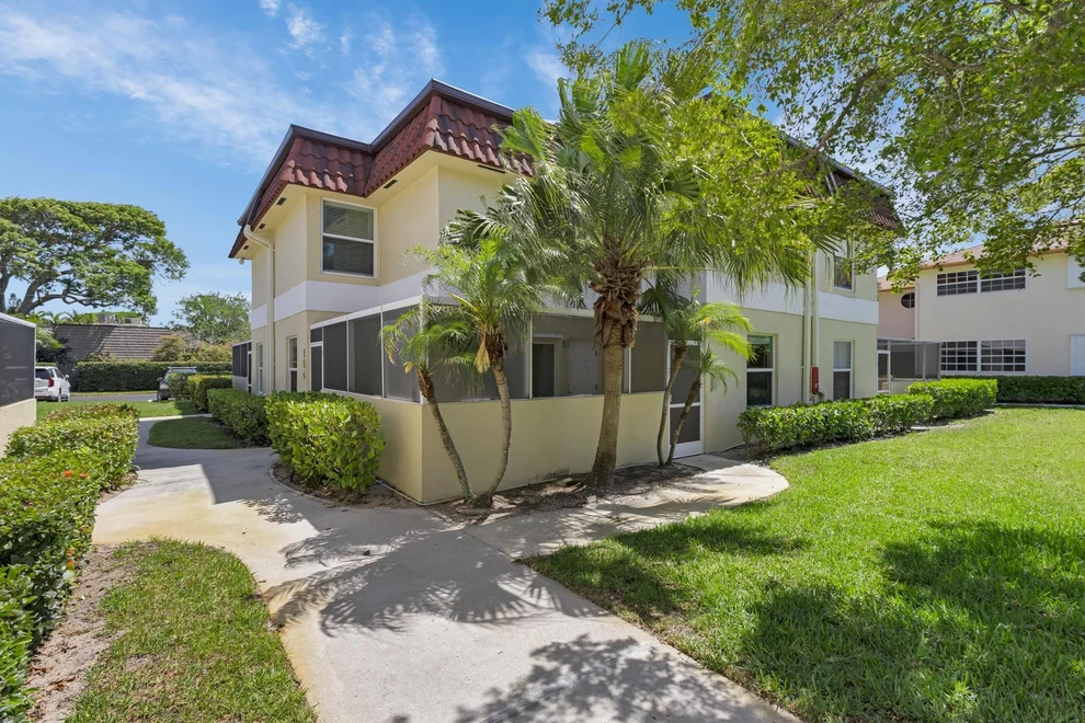 Unit for sale at 717 S Us Highway 1, Jupiter, FL 33477