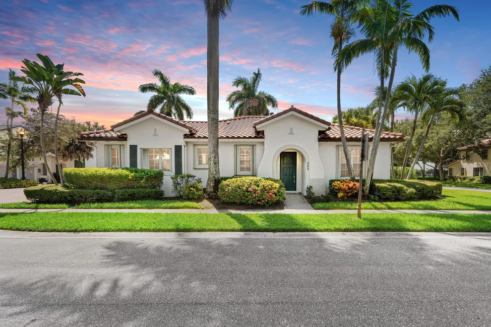 Unit for sale at 542 TOMAHAWK Court, Palm Beach Gardens, FL 33410