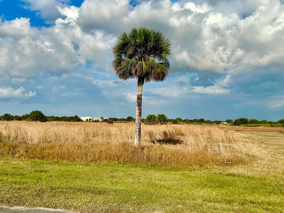 Unit for sale at 6635 SE 26th Trail, Okeechobee, FL 34974