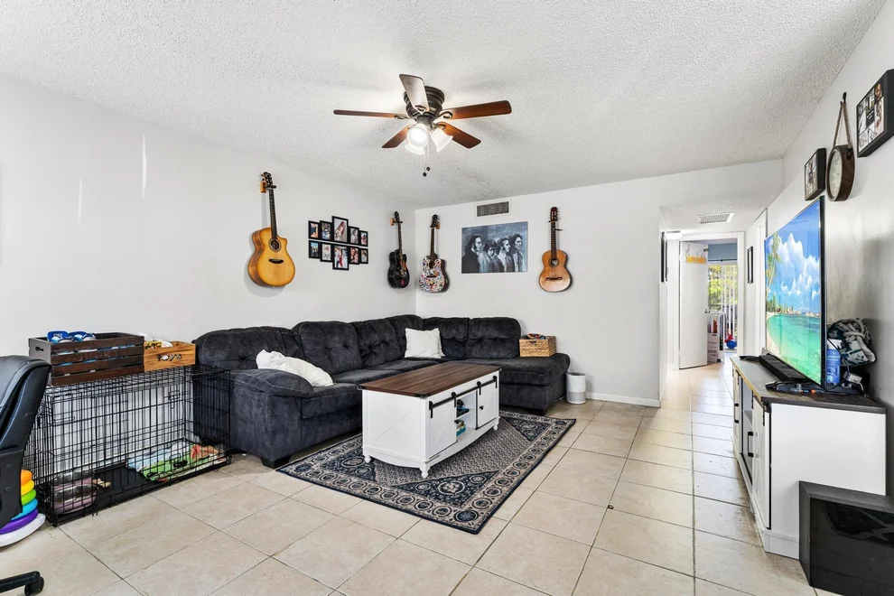 Unit for sale at 2000 Springdale Boulevard, Palm Springs, FL 33461