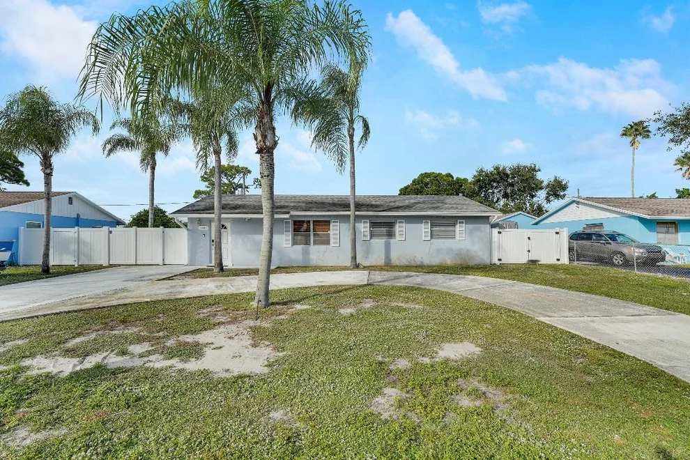 Unit for sale at 1207 Choctaw Street, Jupiter, FL 33458