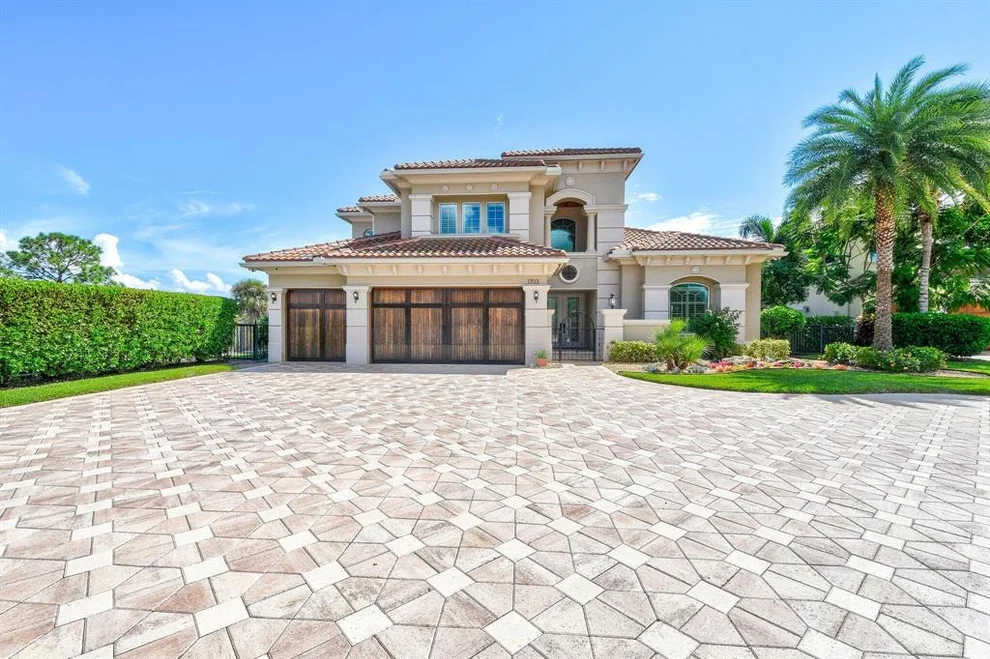 Unit for sale at 1703 W Hemingway Drive, Juno Beach, FL 33408