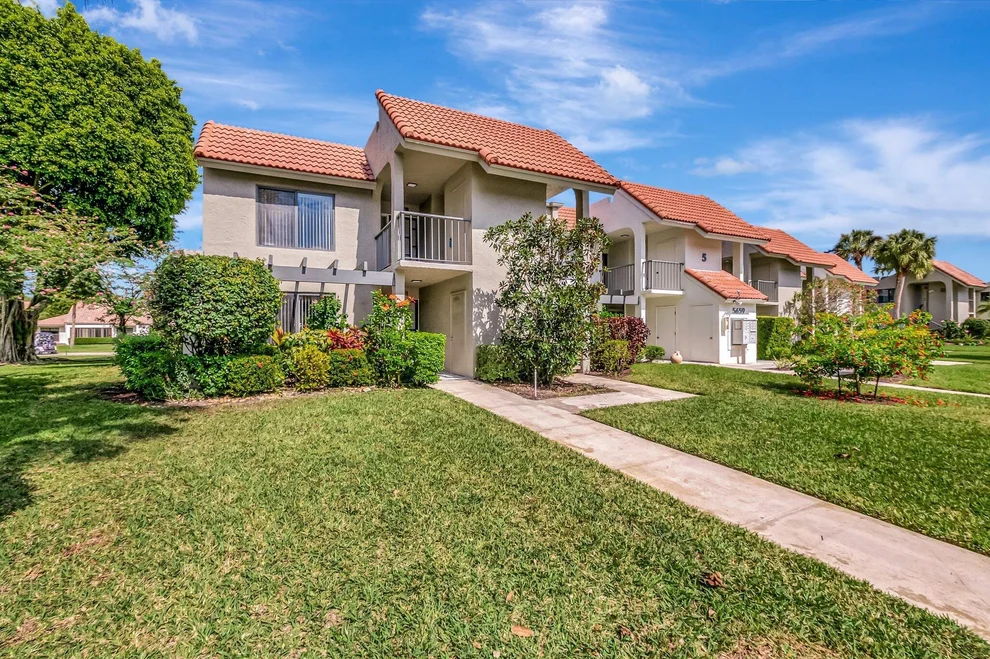 Unit for sale at 5659 Fairway Park Drive, Boynton Beach, FL 33437