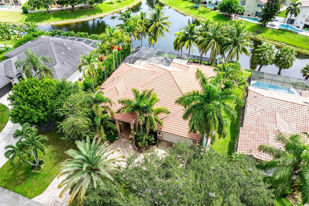 Unit for sale at 6020 NW 60th Avenue, Parkland, FL 33067