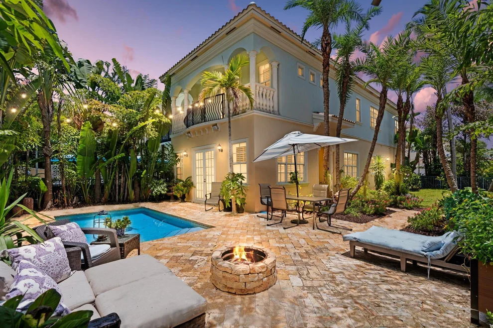 Unit for sale at 625 Avenue, Delray Beach, FL 33483