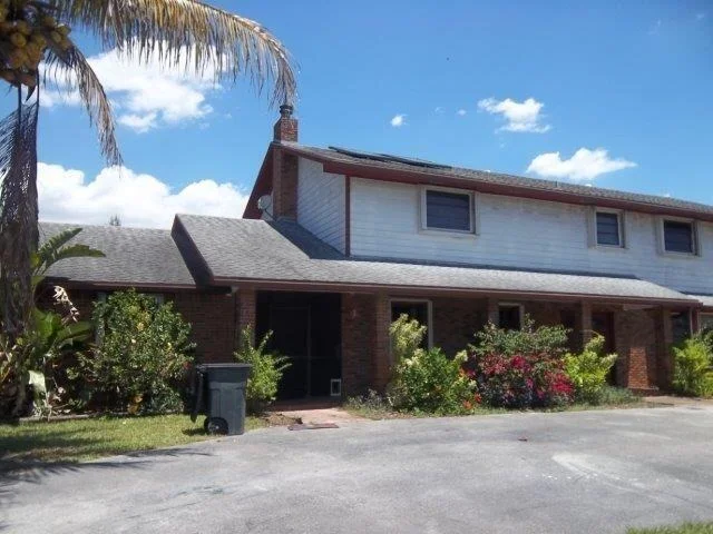 Unit for sale at 14037 43rd Road N, Loxahatchee Groves, FL 33470