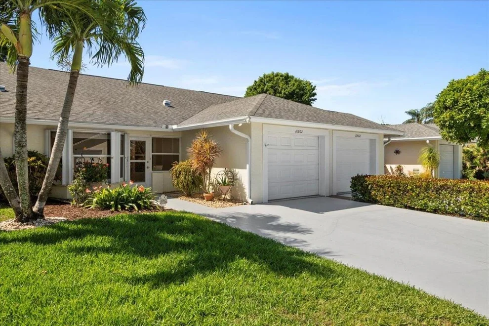 Unit for sale at 10862 SE Sea Pines Circle, Hobe Sound, FL 33455