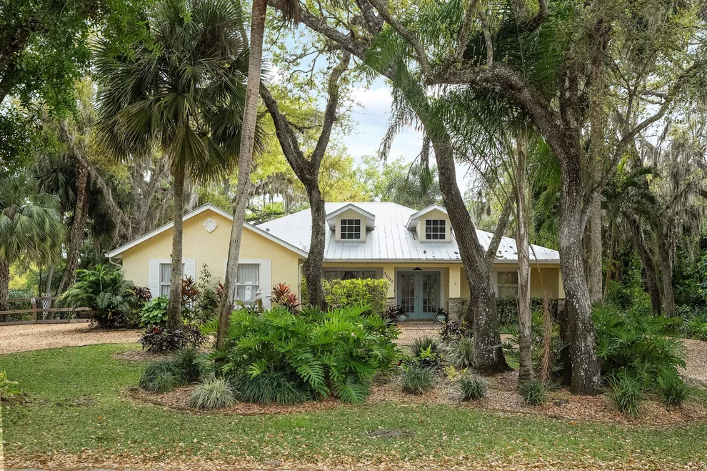 Unit for sale at 3600 Wilderness Drive E, Fort Pierce, FL 34982