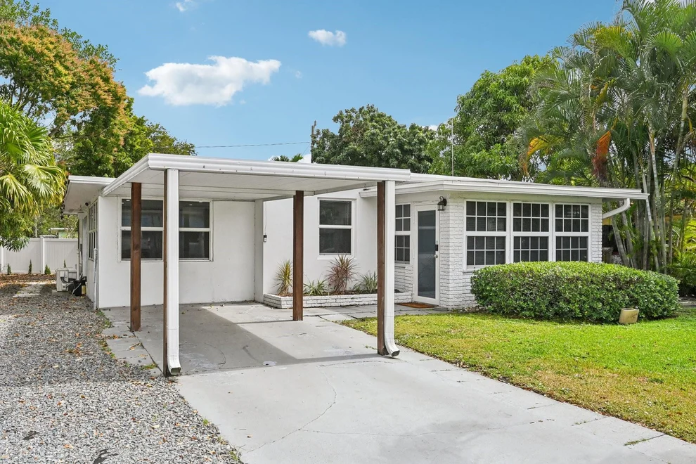 Unit for sale at 2640 SW 13th Avenue, Fort Lauderdale, FL 33315