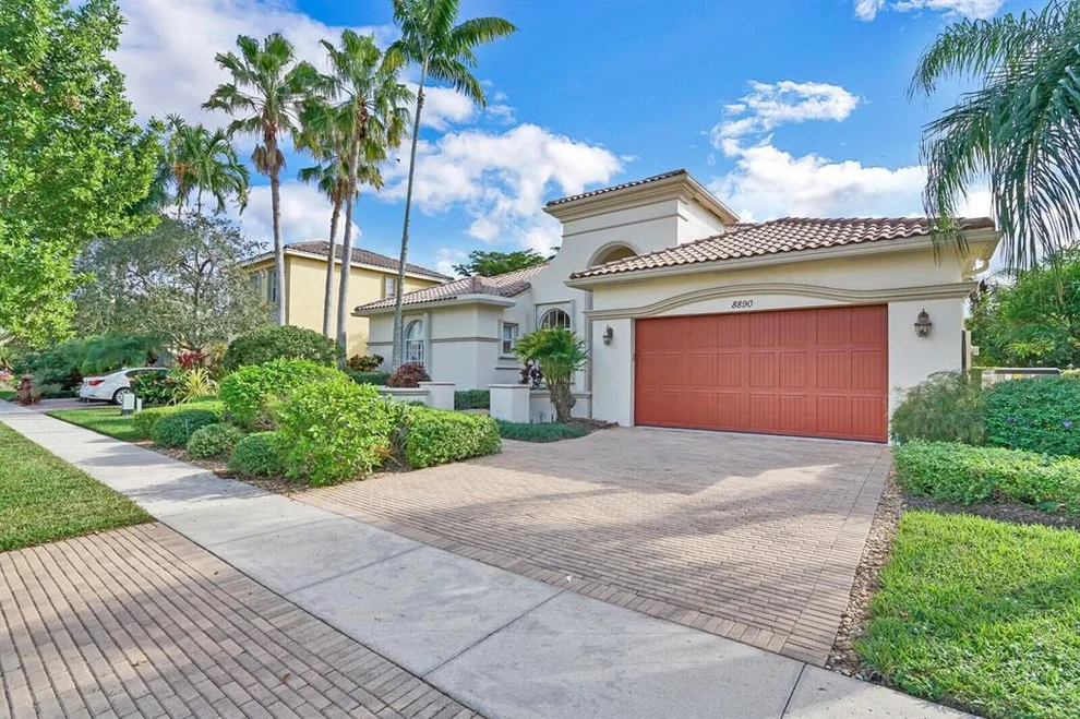Unit for sale at 8890 Via Prestigio W, Wellington, FL 33411