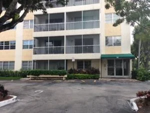 Unit for sale at 50 SW 3rd Avenue, Boca Raton, FL 33432