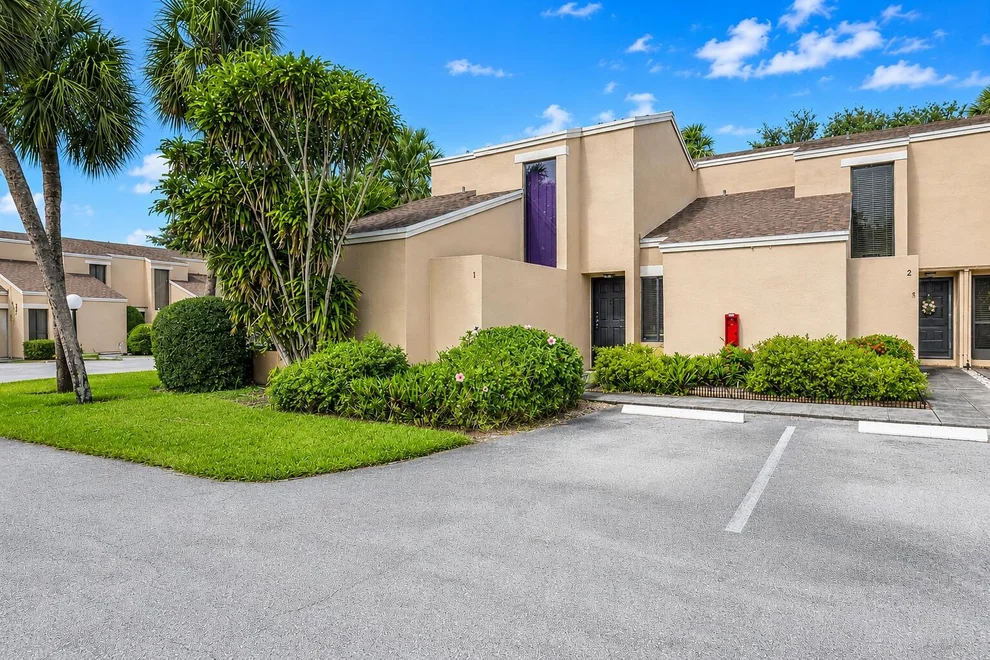 Unit for sale at 1169 NW 13TH Street, Boca Raton, FL 33486