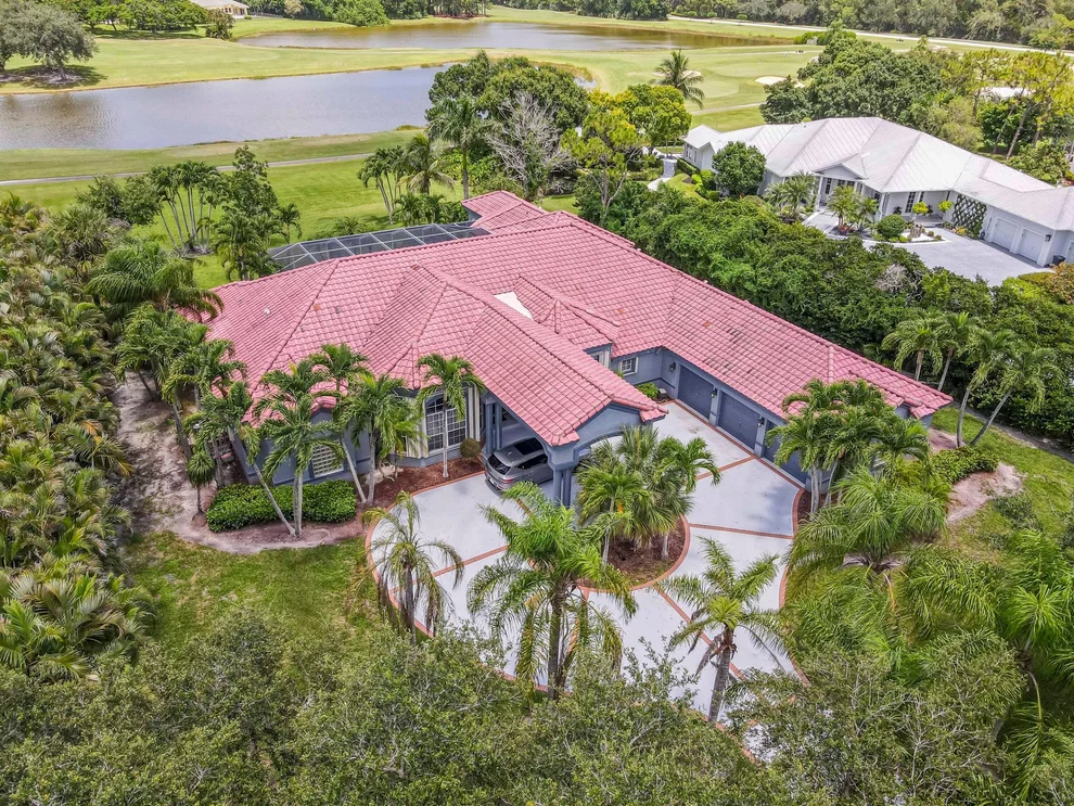 Unit for sale at 11699 Blackwoods Lane, Palm Beach Gardens, FL 33412