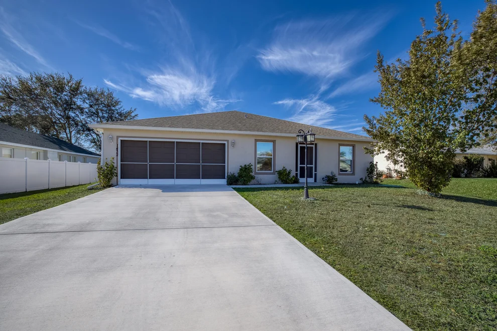 Unit for sale at 1432 SW Leisure Lane, Port St Lucie, FL 34953