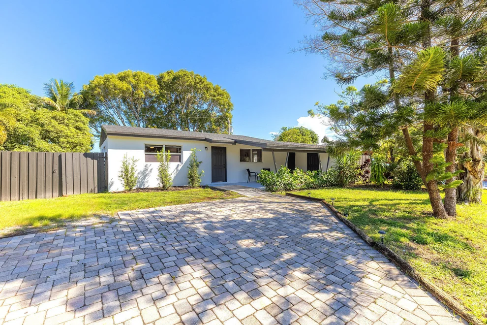 Unit for sale at 9148 Bamboo Drive, Palm Beach Gardens, FL 33410