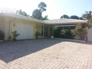 Unit for sale at 840 E Park Drive, Boca Raton, FL 33432