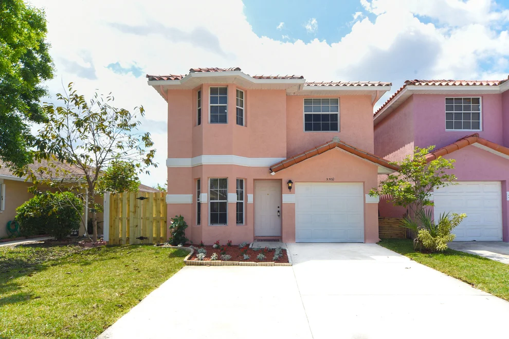 Unit for sale at 5500 Pinnacle Lane, West Palm Beach, FL 33415