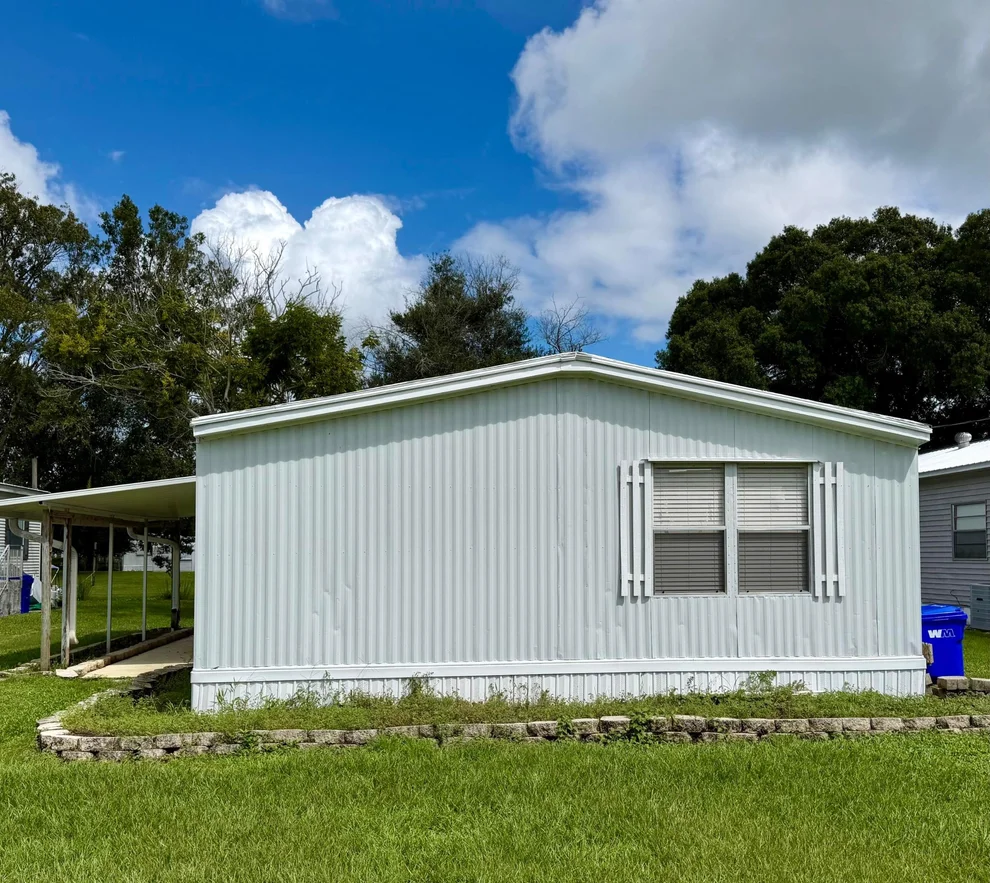 Unit for sale at 405 SE 8TH Street, Okeechobee, FL 34974