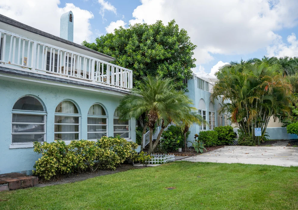 Unit for sale at 264 Seminole Avenue, Palm Beach, FL 33480