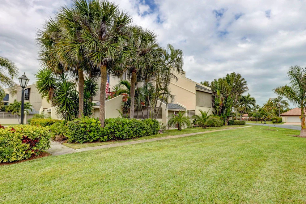 Unit for sale at 1605 S Us Highway One, Jupiter, FL 33477