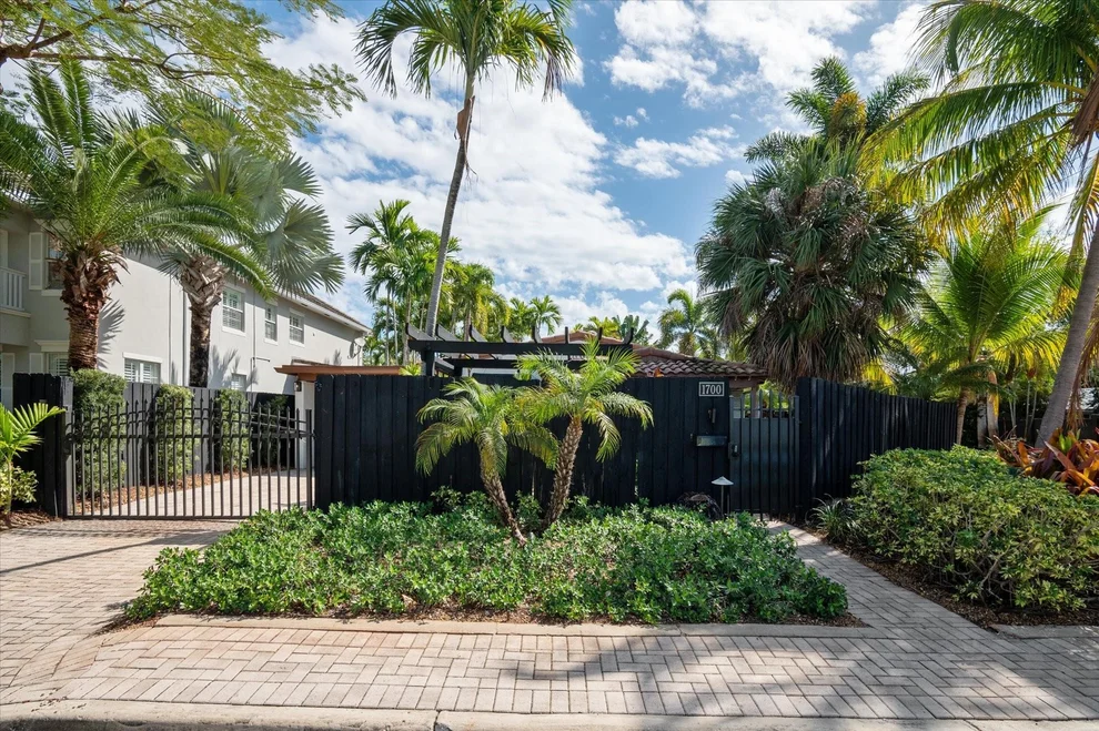 Unit for sale at 1700 NE 16th Avenue, Fort Lauderdale, FL 33305