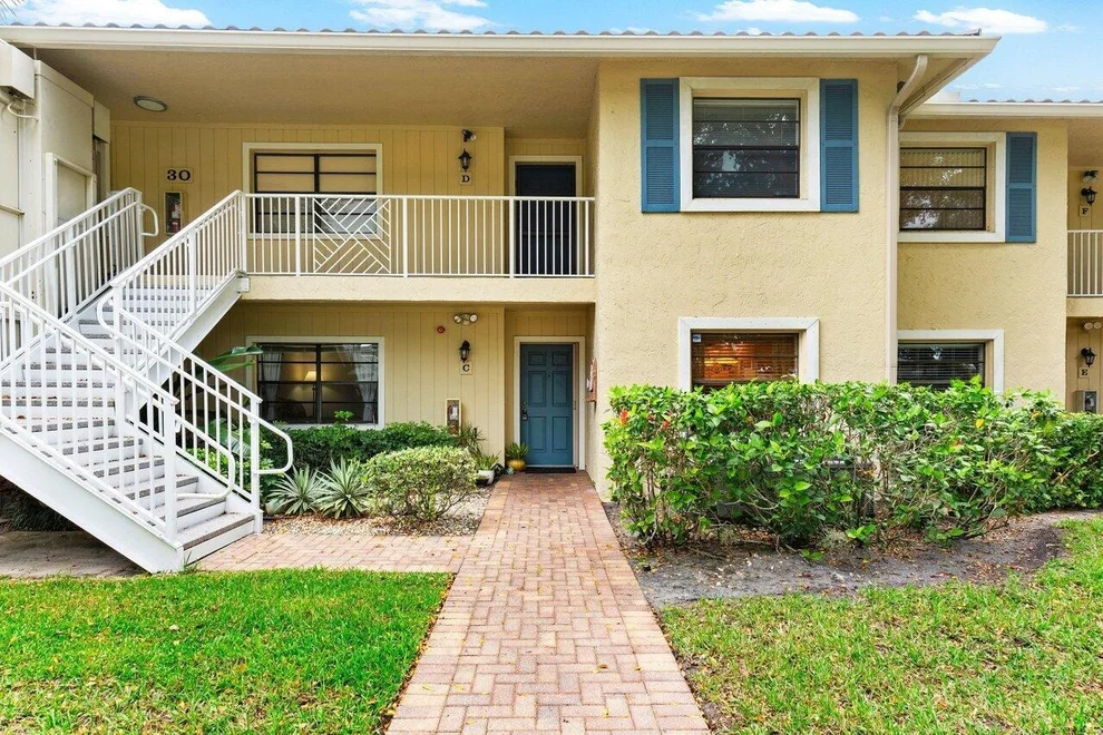Unit for sale at 30 Westgate Lane, Boynton Beach, FL 33436