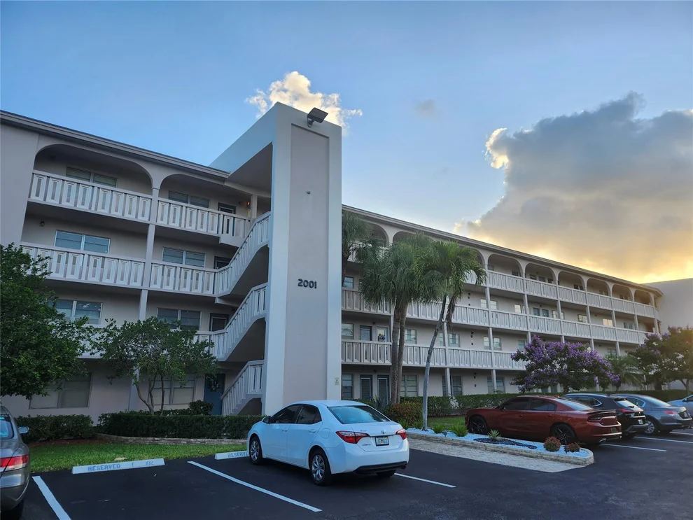 Unit for sale at 2001 Granada Drive, Coconut Creek, FL 33066