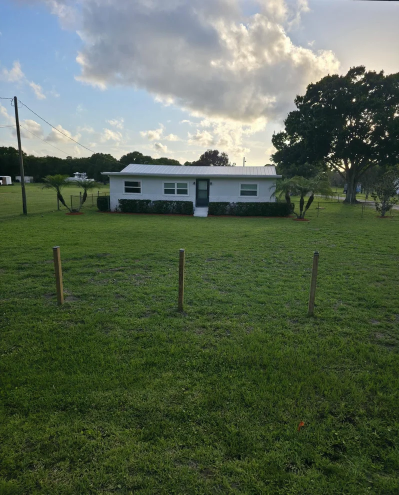 Unit for sale at 6635 58th Avenue, Vero Beach, FL 32967