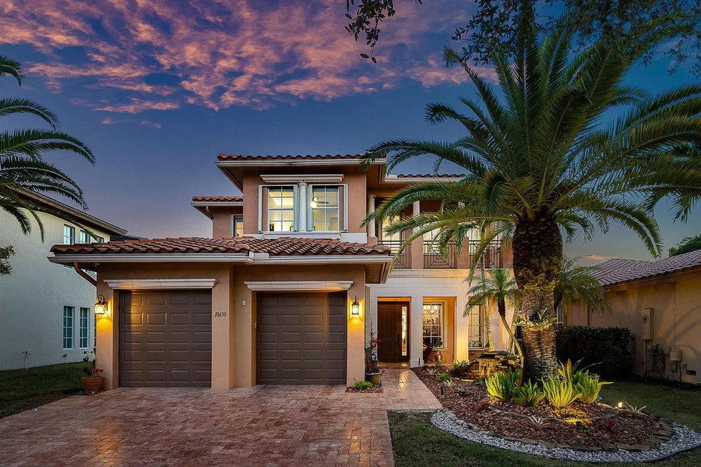 Unit for sale at 10650 NW 83rd Court, Parkland, FL 33076
