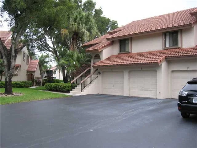 Unit for sale at 5581 Coach House Circle, Boca Raton, FL 33486