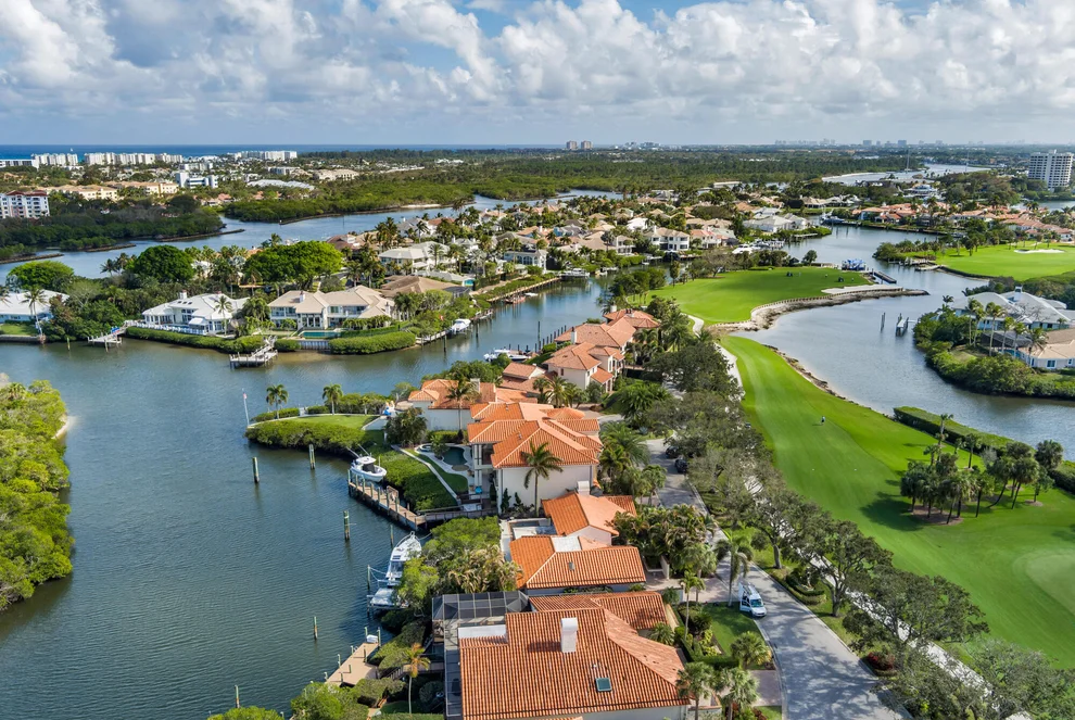 Unit for sale at 16904 S Passage S, Jupiter, FL 33477