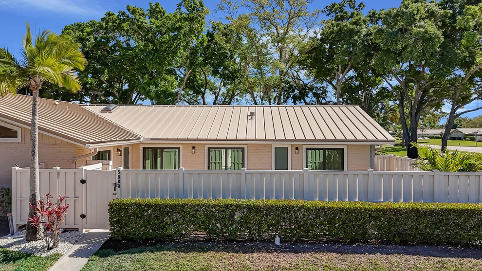 Unit for sale at 5689 Golden Eagle Circle, Palm Beach Gardens, FL 33418