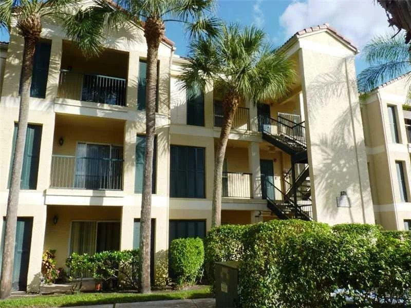 Unit for sale at 875 Riverside Drive, Coral Springs, FL 33071