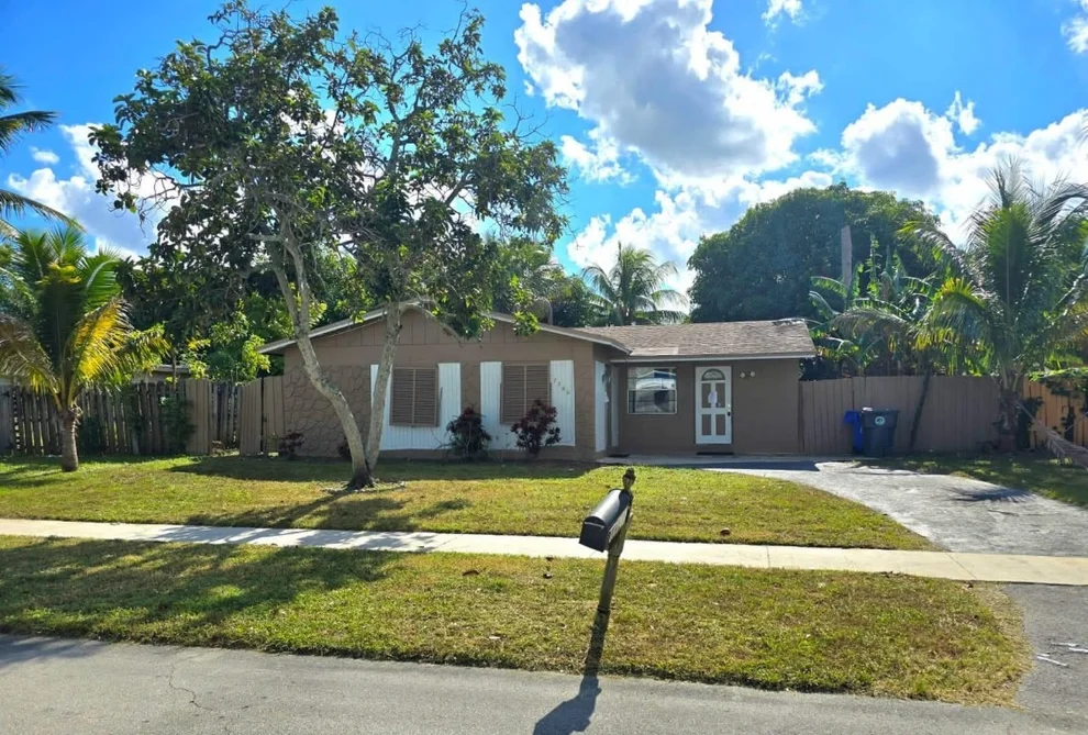 Unit for sale at 7708 SW 9th Street, North Lauderdale, FL 33068