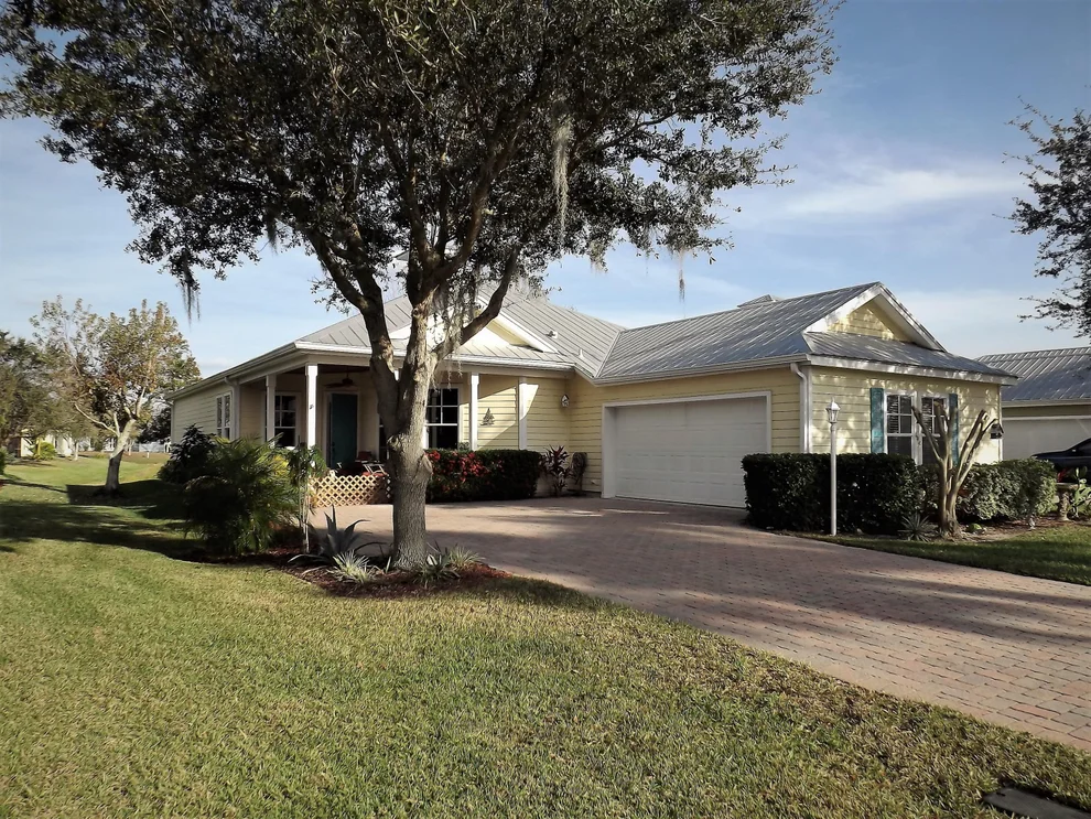 Unit for sale at 433 NE Canoe Park Circle, Port St Lucie, FL 34983