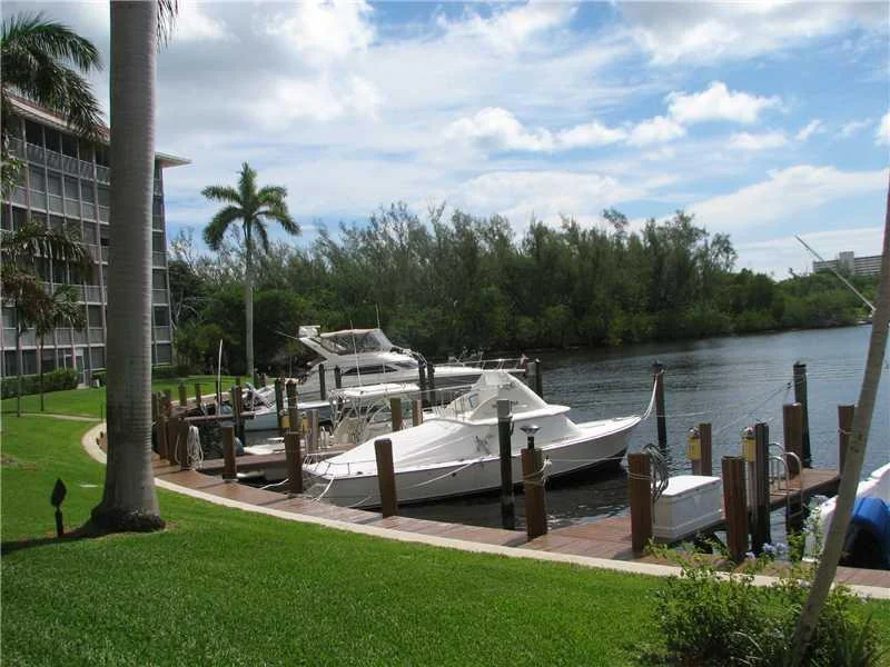Unit for sale at 1427 E Hillsboro Boulevard, Deerfield Beach, FL 33441
