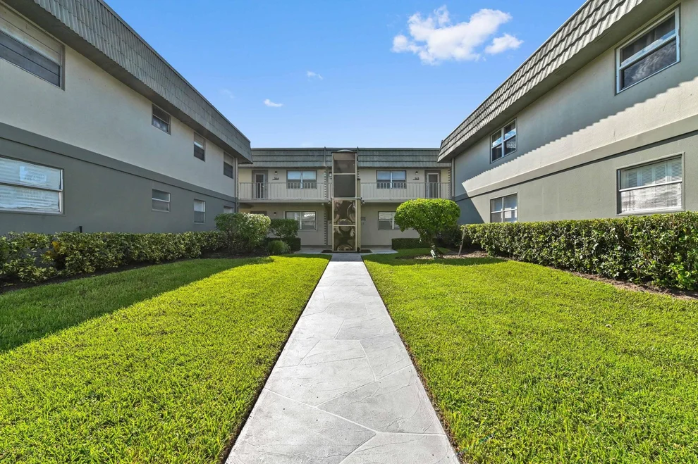 Unit for sale at 518 Monaco K, Delray Beach, FL 33446