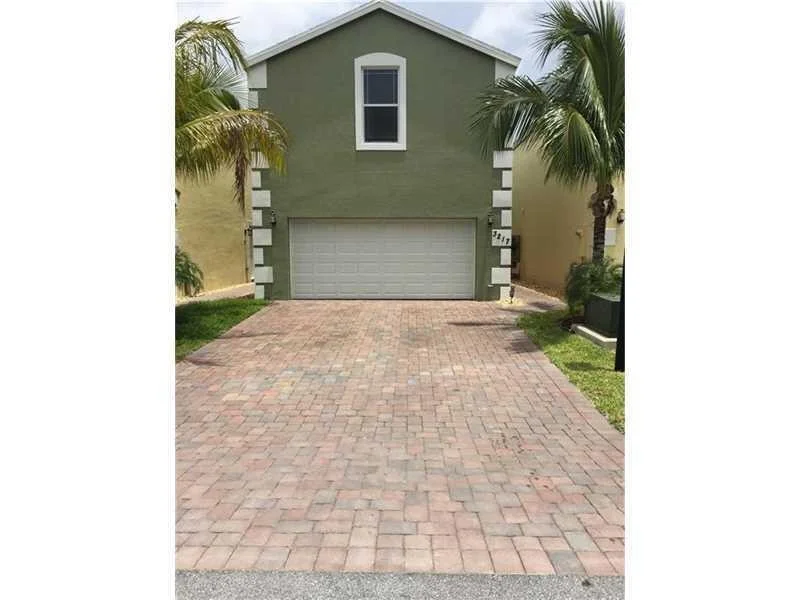 Unit for sale at 3217 Johns Place, Palm Springs, FL 33461