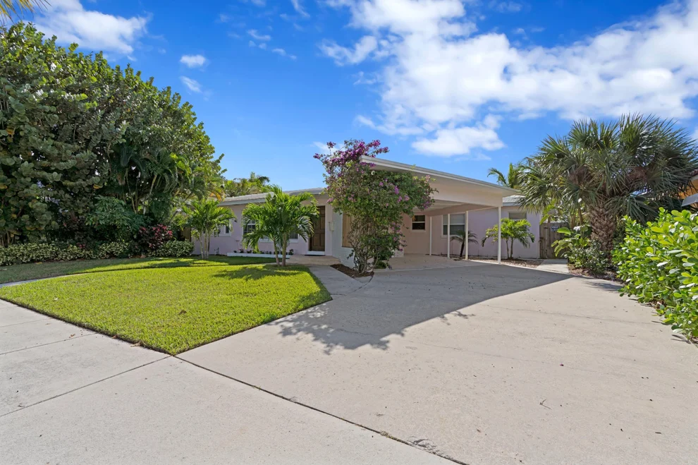Unit for sale at 145 Duke Drive, Lake Worth Beach, FL 33460