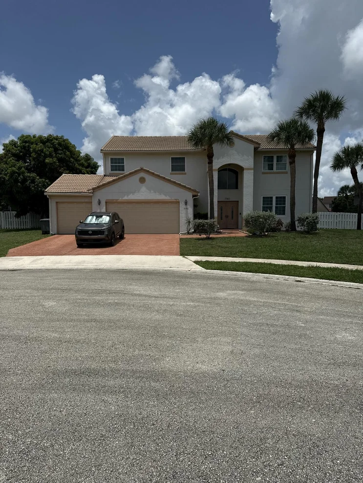 Unit for sale at 7781 Hanahan Place, Greenacres, FL 33467
