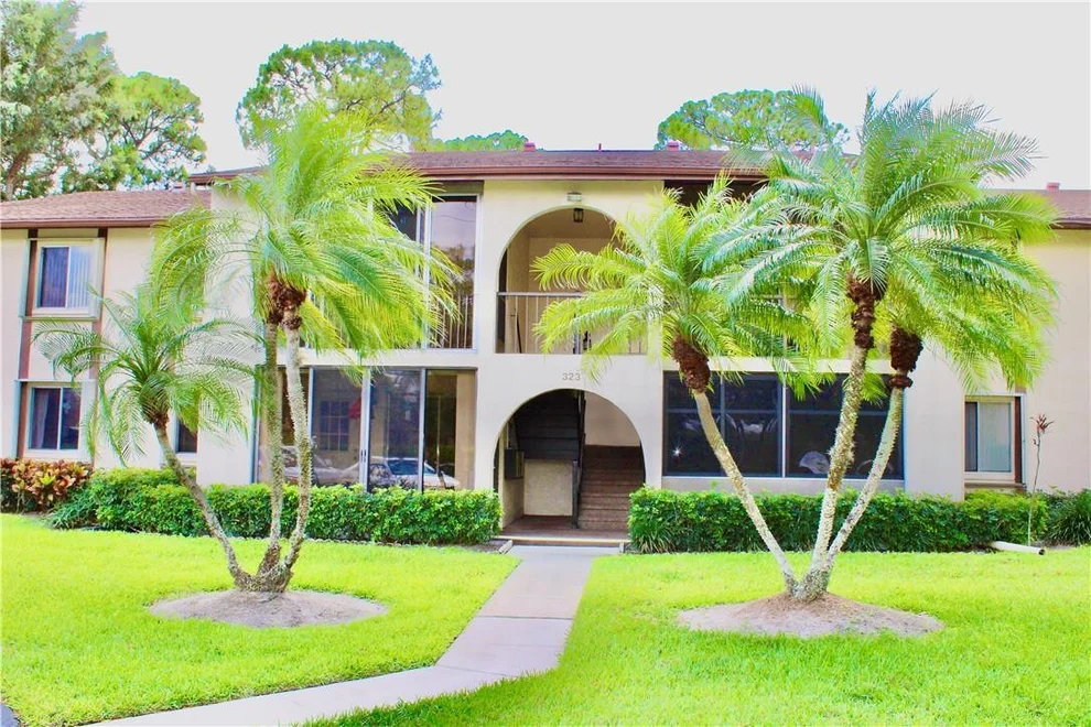 Unit for sale at 323 Knotty Pine Circle, Greenacres, FL 33463