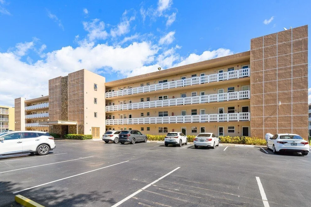 Unit for sale at 1025 SE 2nd Avenue, Dania Beach, FL 33004