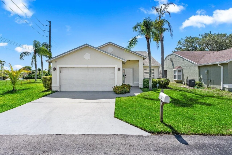 Unit for sale at 64 Paxford Lane, Boynton Beach, FL 33426