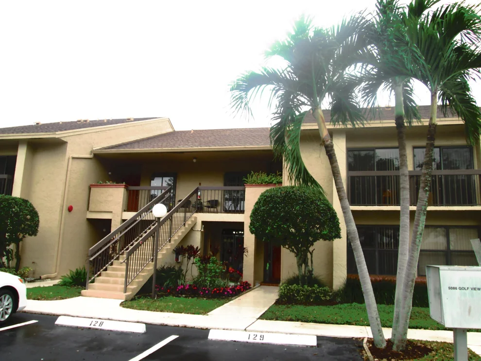 Unit for sale at 5086 Golfview Court, Delray Beach, FL 33484