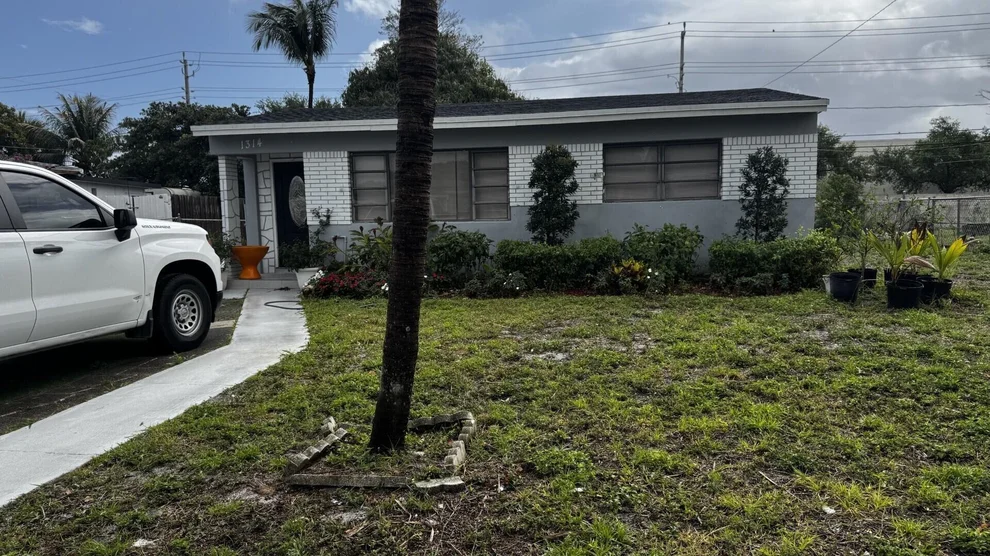 Unit for sale at 1314 S H Street, Lake Worth Beach, FL 33460