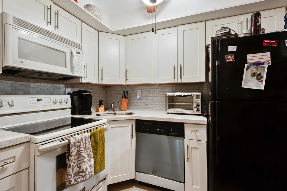 Unit for sale at 6200 NE 22nd Way, Fort Lauderdale, FL 33308