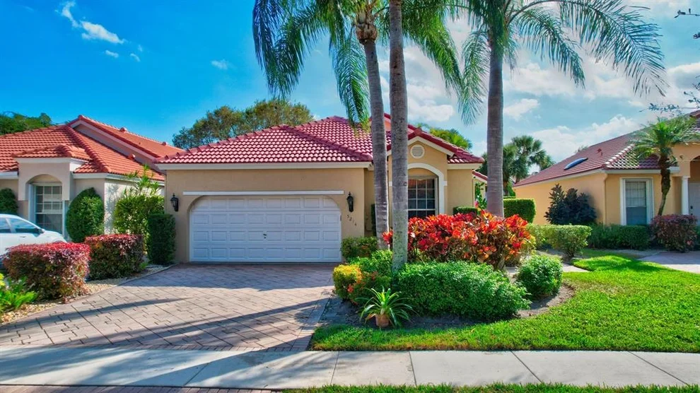 Unit for sale at 5214 Brookview Drive, Boynton Beach, FL 33437