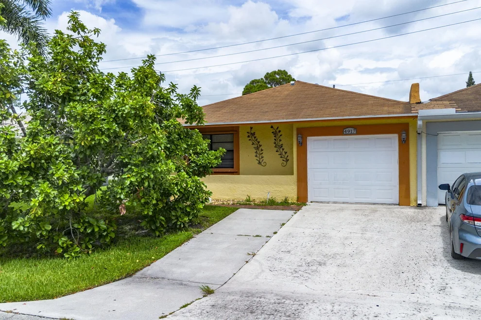 Unit for sale at 4917 LUQUI Court, West Palm Beach, FL 33415