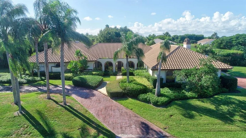 Unit for sale at 3510 Glenwood Court, Delray Beach, FL 33445